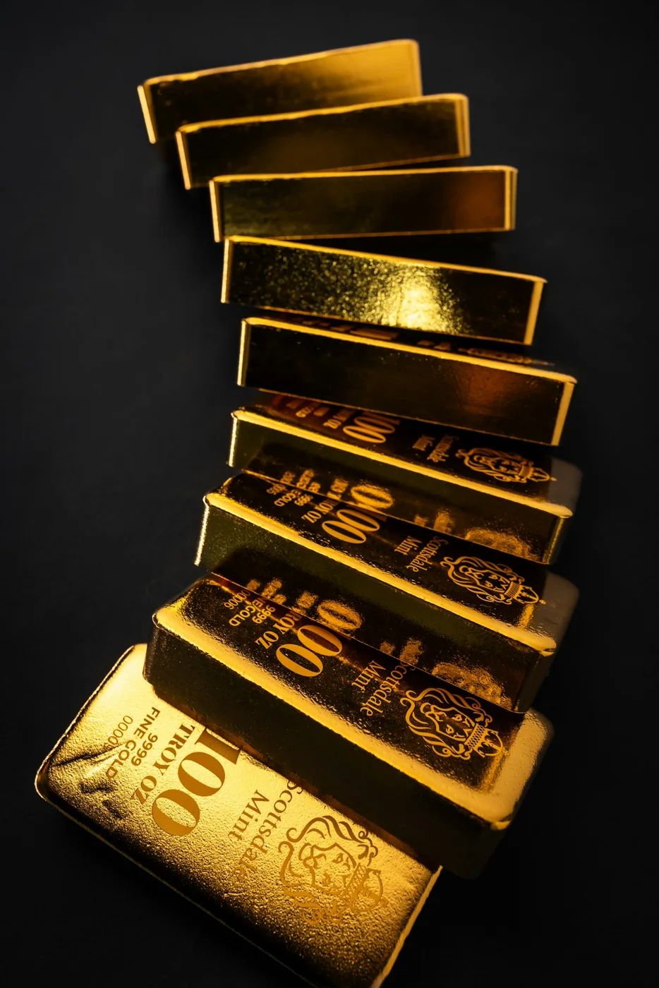 Gold representative product photograph